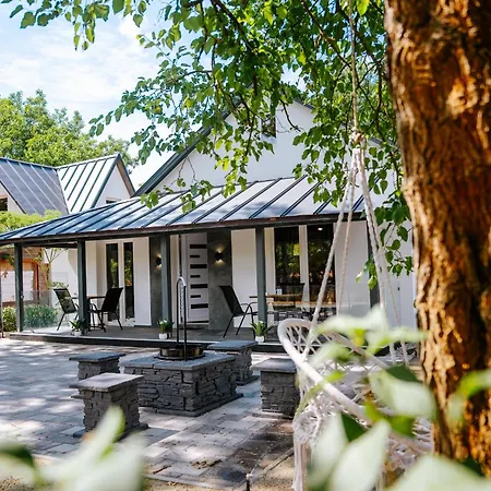 Vakantiehuis Poseidon Pilismarot