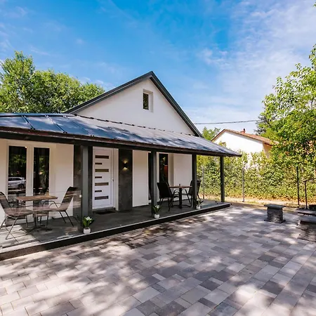 Poseidon * Pilismarot